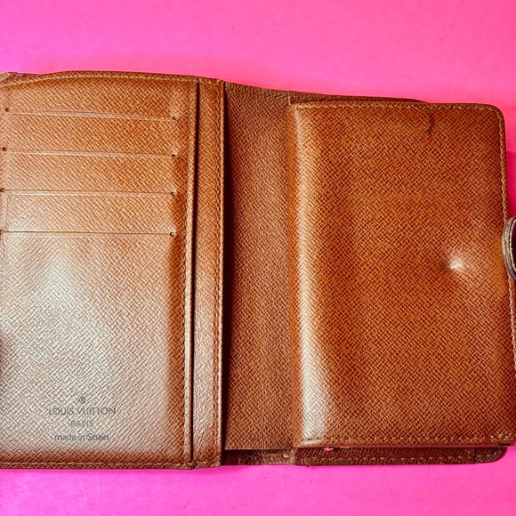 Louis Vuitton Monogram the Kisslock bifold wallet - Picture 11 of 14